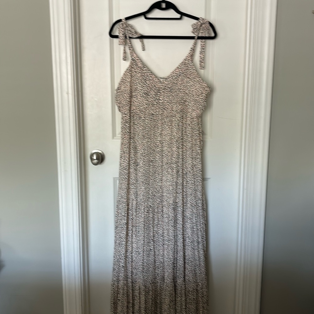 Ladies long dottie sundress (Express) sz L